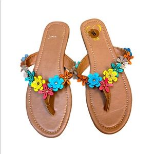 143 Girl flower sandals